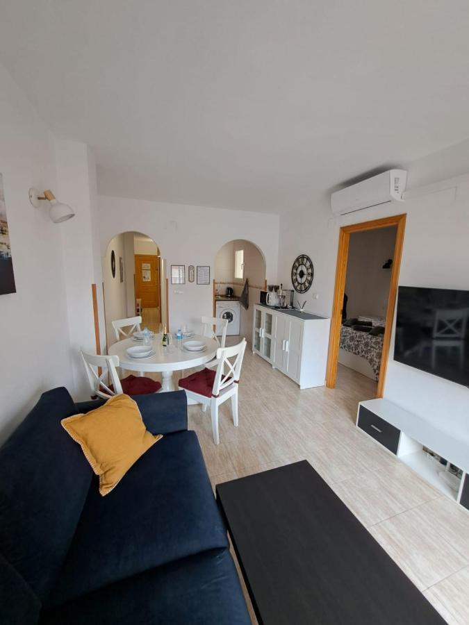 Apartamento Margarita Torrevieja Exterior foto